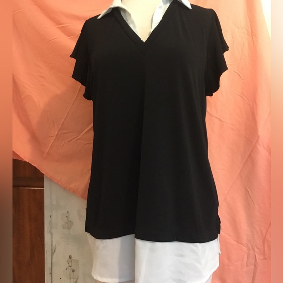2/$20 Layered look black & white pull on, Size M - Picture 4 of 8